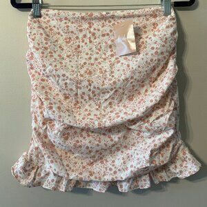 NWT PINK FLORAL SKIRT SIZE SMALL